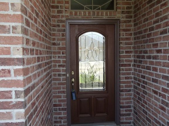 4th image of 8475 Oak Brook Dr