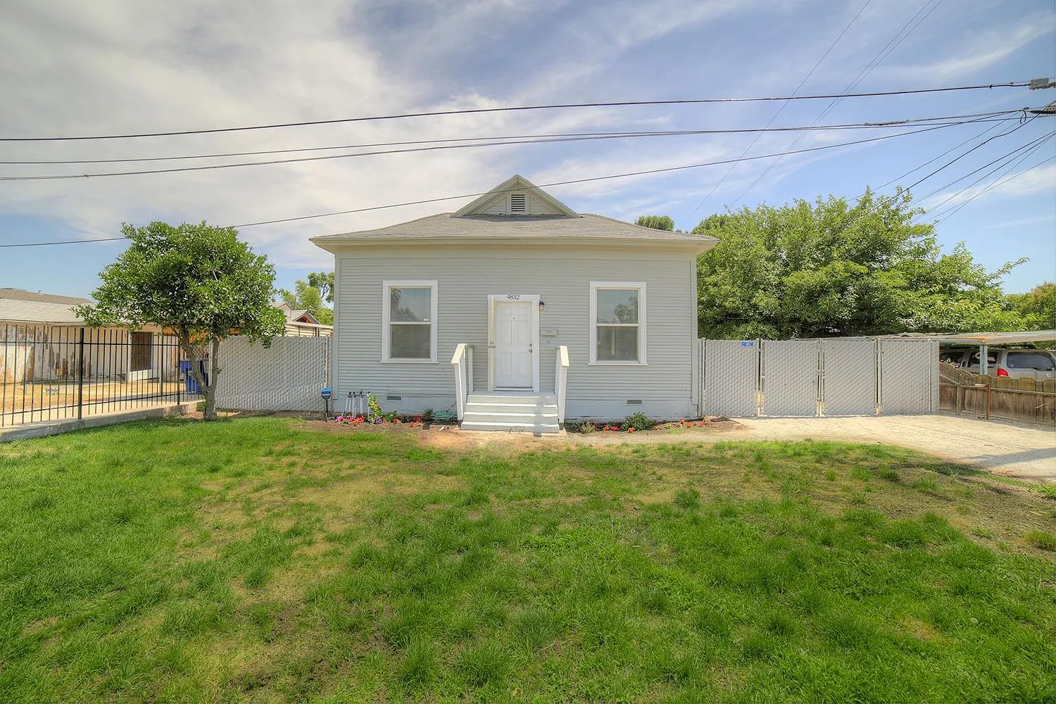 4832 E Madison Ave photo 1