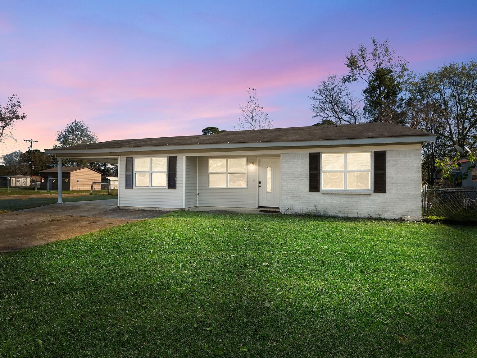 314 Ivy St, New Llano, LA 71461 Zillow