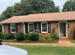 11 Lake Dr #B, Inman, SC 29349