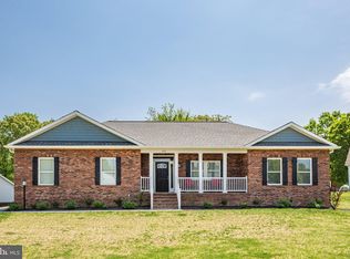 152 Little Whim Rd, Fredericksburg, VA 22405