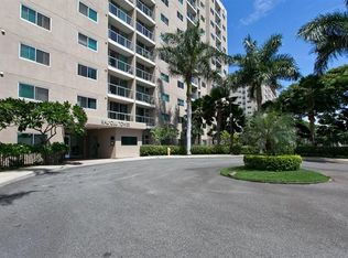 94-979 Kauolu Pl APT 103, Waipahu, HI 96797