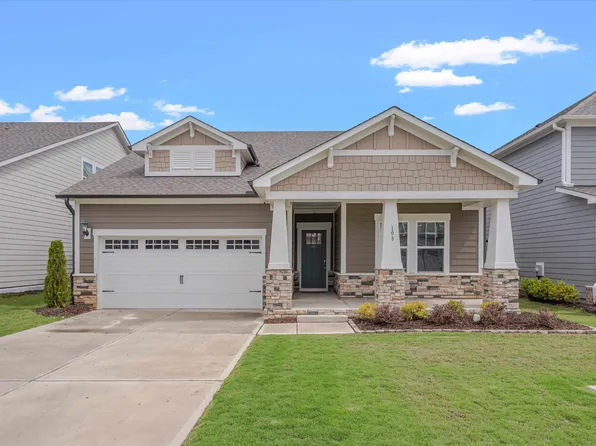 108 Sweet Vine Way, Holly Springs, NC 27540