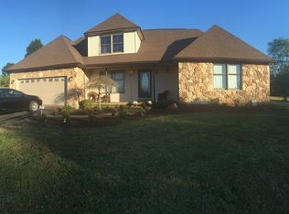 2212 Blue Lick Rd, Henryville, IN 47126