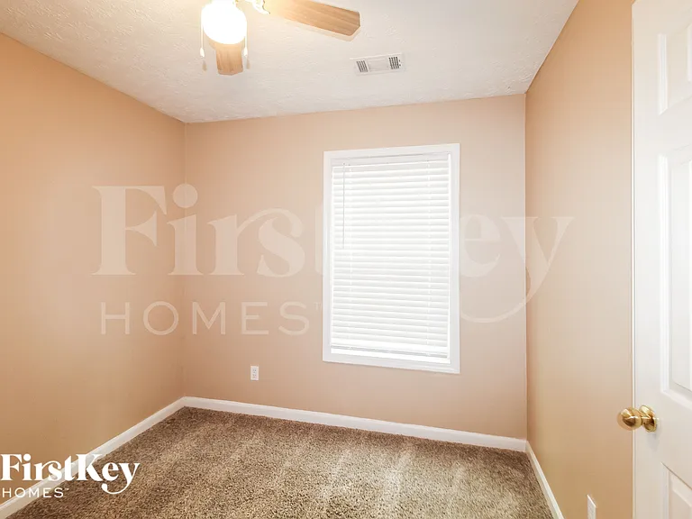 5082 Memory Ln — Photo 12