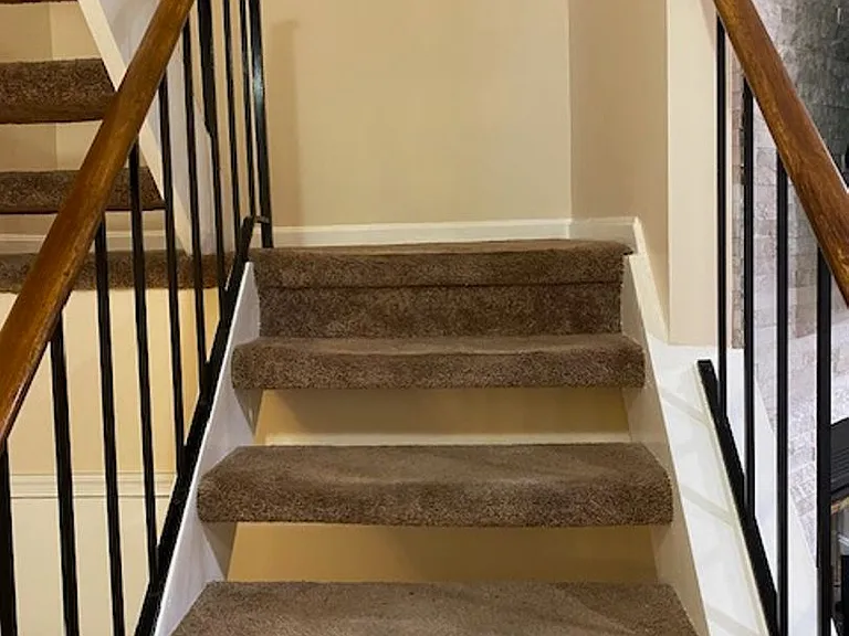 695 Mount Lubentia Ct W — Photo 9