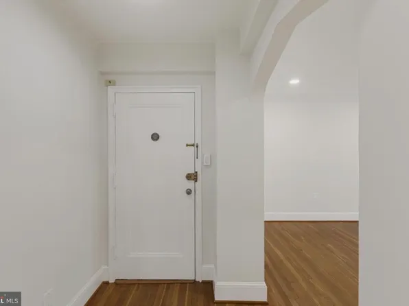 3051 Idaho Ave NW, Washington, DC