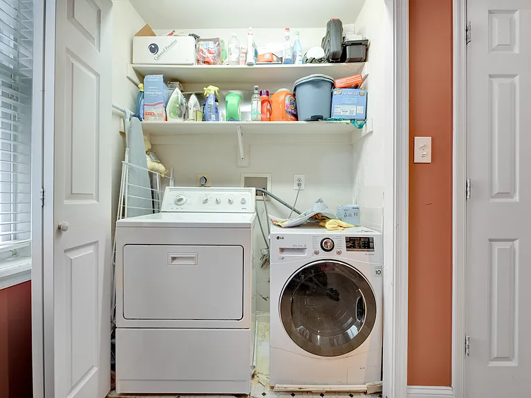 3415 Brown St NW — Photo 35