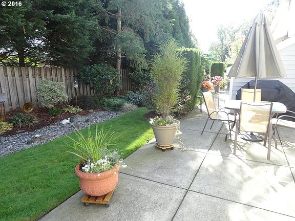 4th image of 1811 SE 112th Pl #39