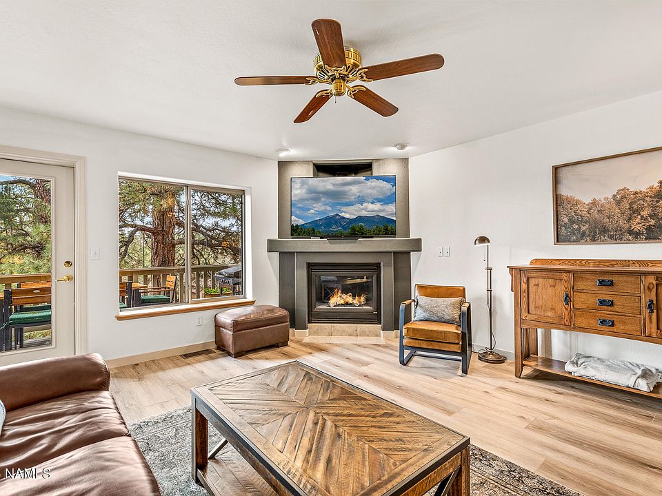 1st image of 6048 E Mountain Oaks Dr