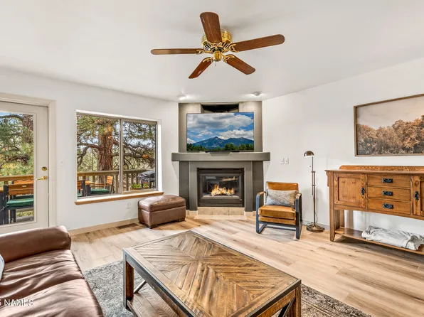 6048 E Mountain Oaks Dr, Flagstaff, AZ 86004