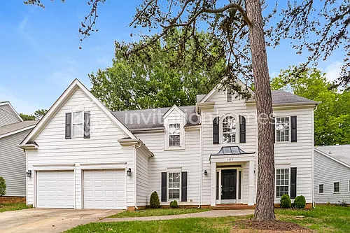 1618 Waterstone Ln Photo 1