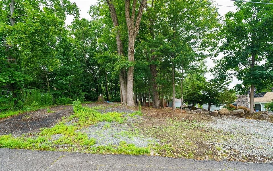 1st image of 0 Forest Hill Dr