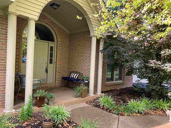 5th image of 620 Whisperwood Ct