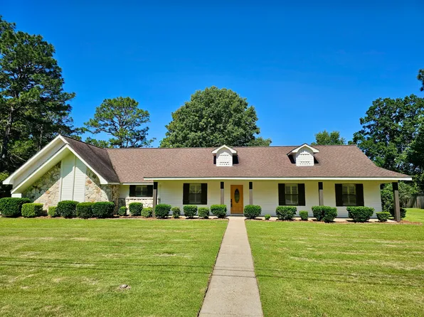 113 Sherwood Forest Dr, Petal, MS 39465