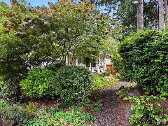 3rd image of 5205 25th Avenue NW