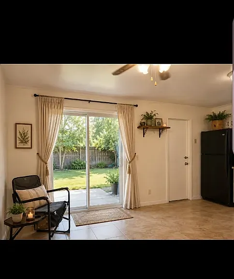 1019 S Demaree St — Photo 2