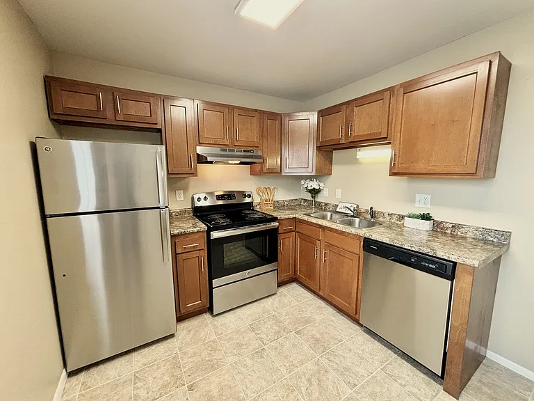 The Ridge Apartments — Photo 270