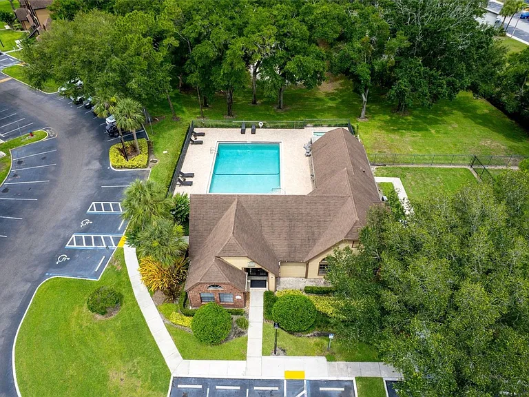 420 Forestway Cir #201 — Photo 25