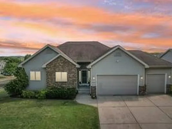 3201 Bookham Drive, Sun Prairie, WI 53590