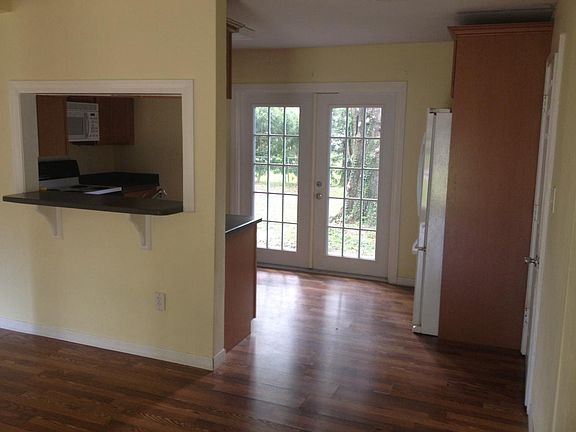 kitchen and back door from entrance