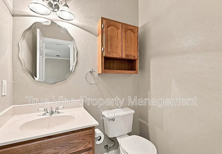 6317 Stable Farm — Photo 20