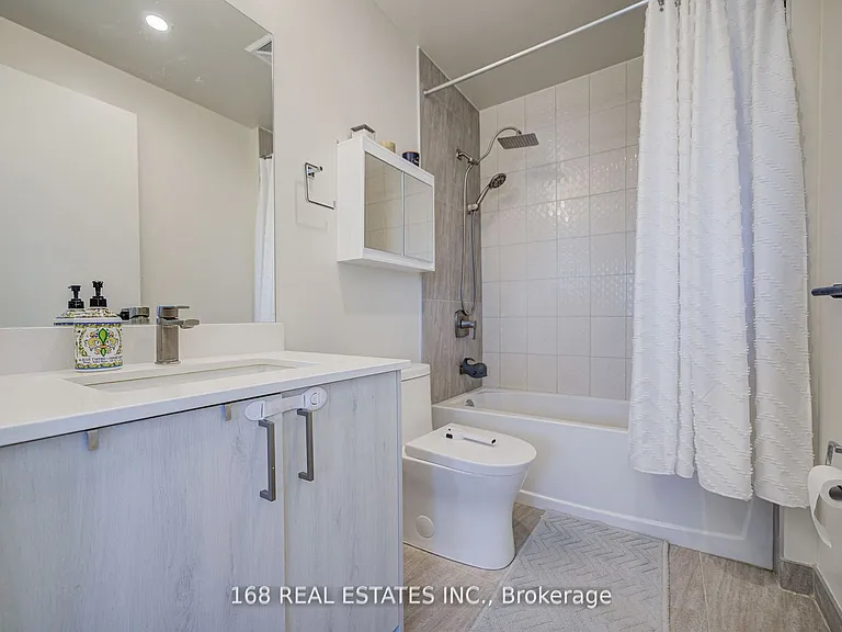 8010 Derry Rd W #1603 — Photo 10