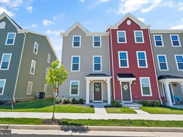 5153 Penn St, Bealeton, VA 22712