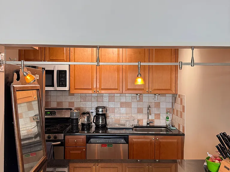 7000 Boulevard E #43A — Photo 11