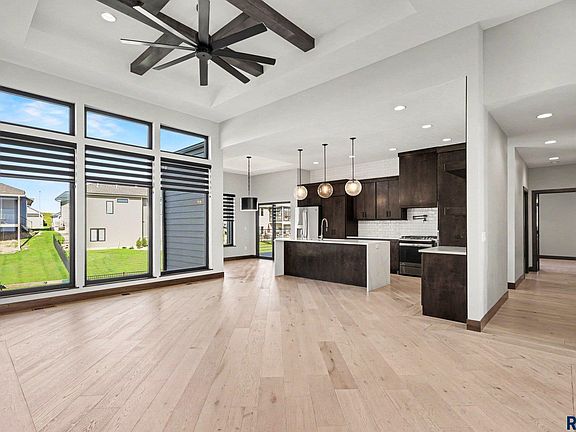 3rd image of 6701 E Spitfire Cir