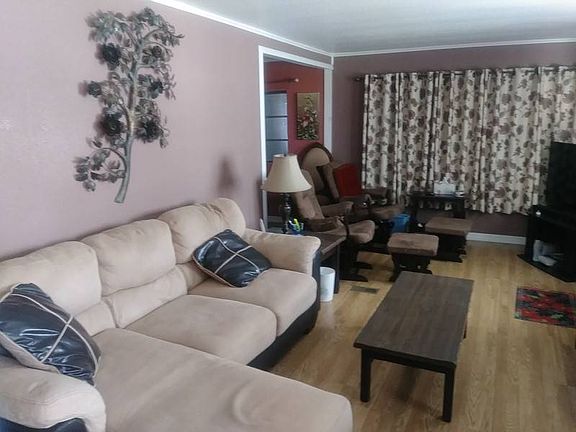 4th image of 4330 73rd Pl N #602
