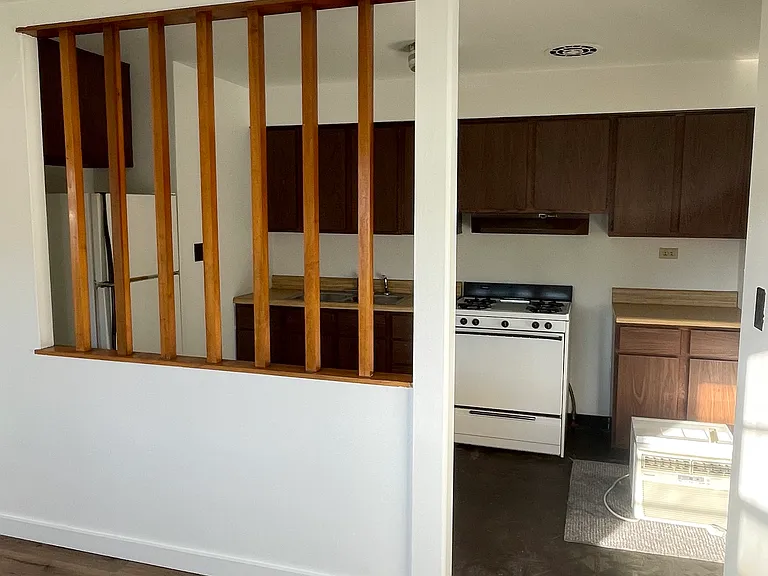 1901 Ley St #3R — Photo 14