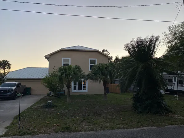 6590 Floridana Ave, Melbourne Beach, FL 32951