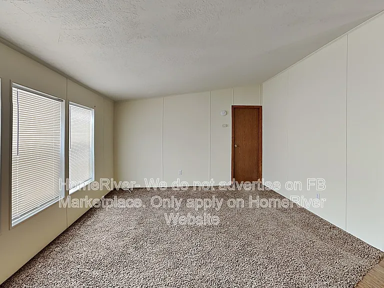 2920 S Windsor Rd — Photo 3