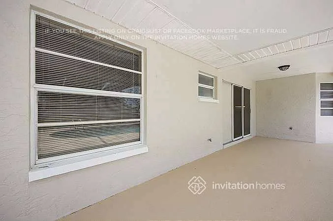 630 SW 29th St — Photo 17