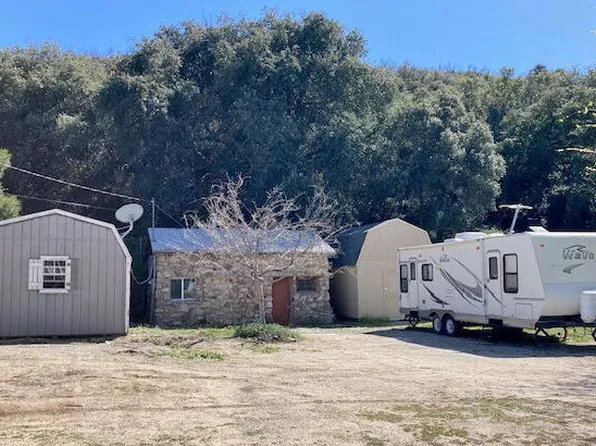 17548 Trail N, Lake Hughes, CA 93532