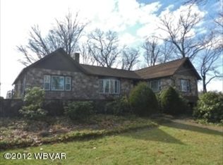 133 Hidden Crest Ln, Williamsport, PA 17701