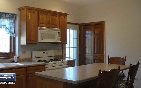 4th image of 9454 Joanna Dr