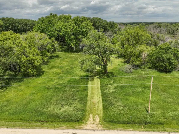 0 Aarback Rd, Cambridge, WI 53523