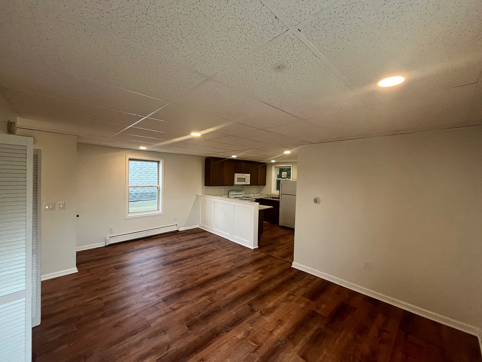 1 bed, 900 sqft, $1,280 — Photo 3