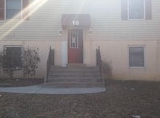 10 Doris Dr APT C, Elkton, MD 21921