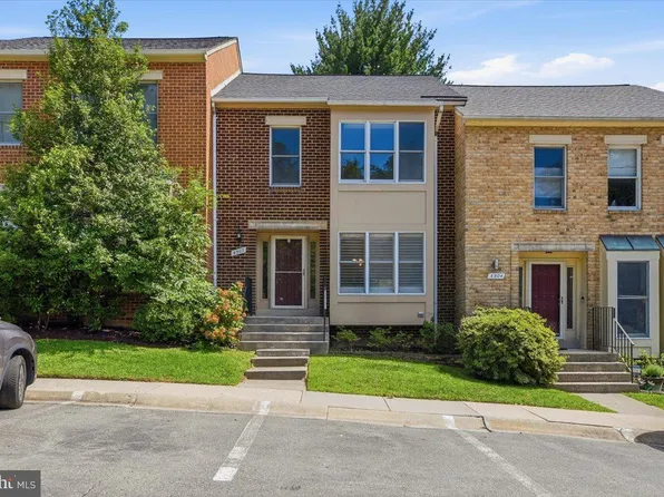 4902 Cloister Dr, Rockville, MD 20852