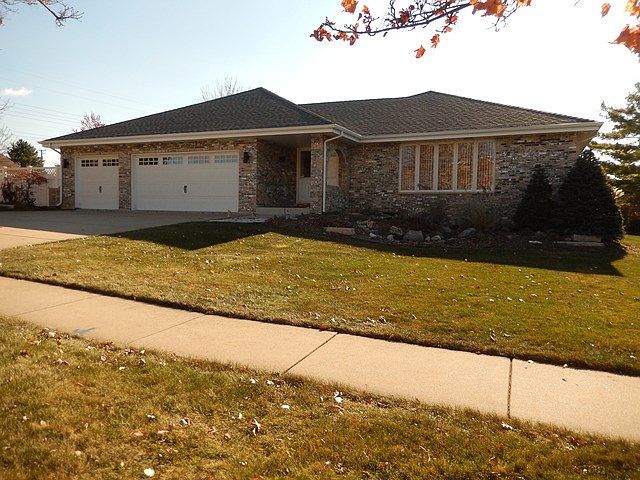 1st image of 13031 W Pin Oak Dr