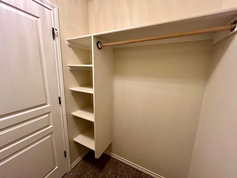 16426 N Asbury Dr — Photo 26