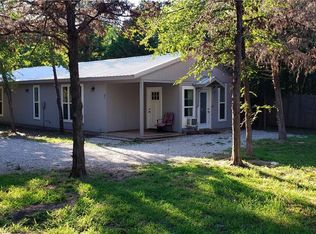 45 Country Place Ln, Valley View, TX 76272