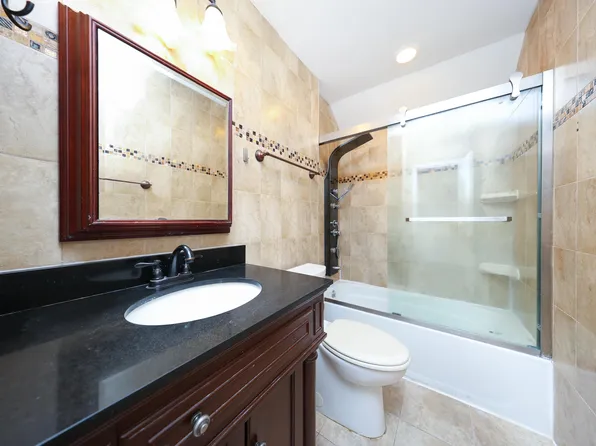 139 Kiswick Street image 22 of 31