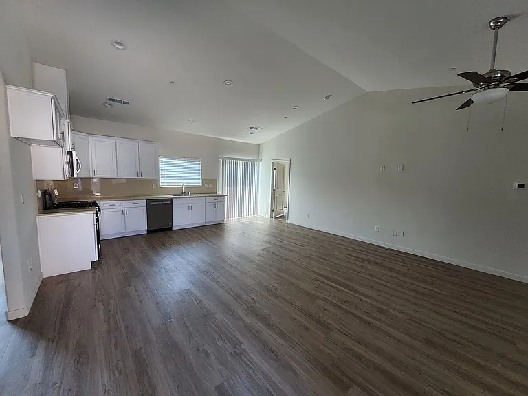 8315 Frankie Lou St — Photo 3