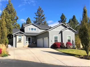 60922 Garrison Dr, Bend, OR 97702