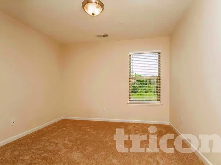 2153 Cason Ln — Photo 8