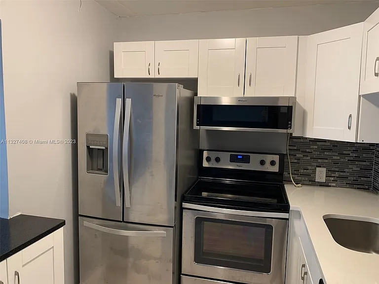 217 Fanshaw Dr #F-unit 217 — Photo 8